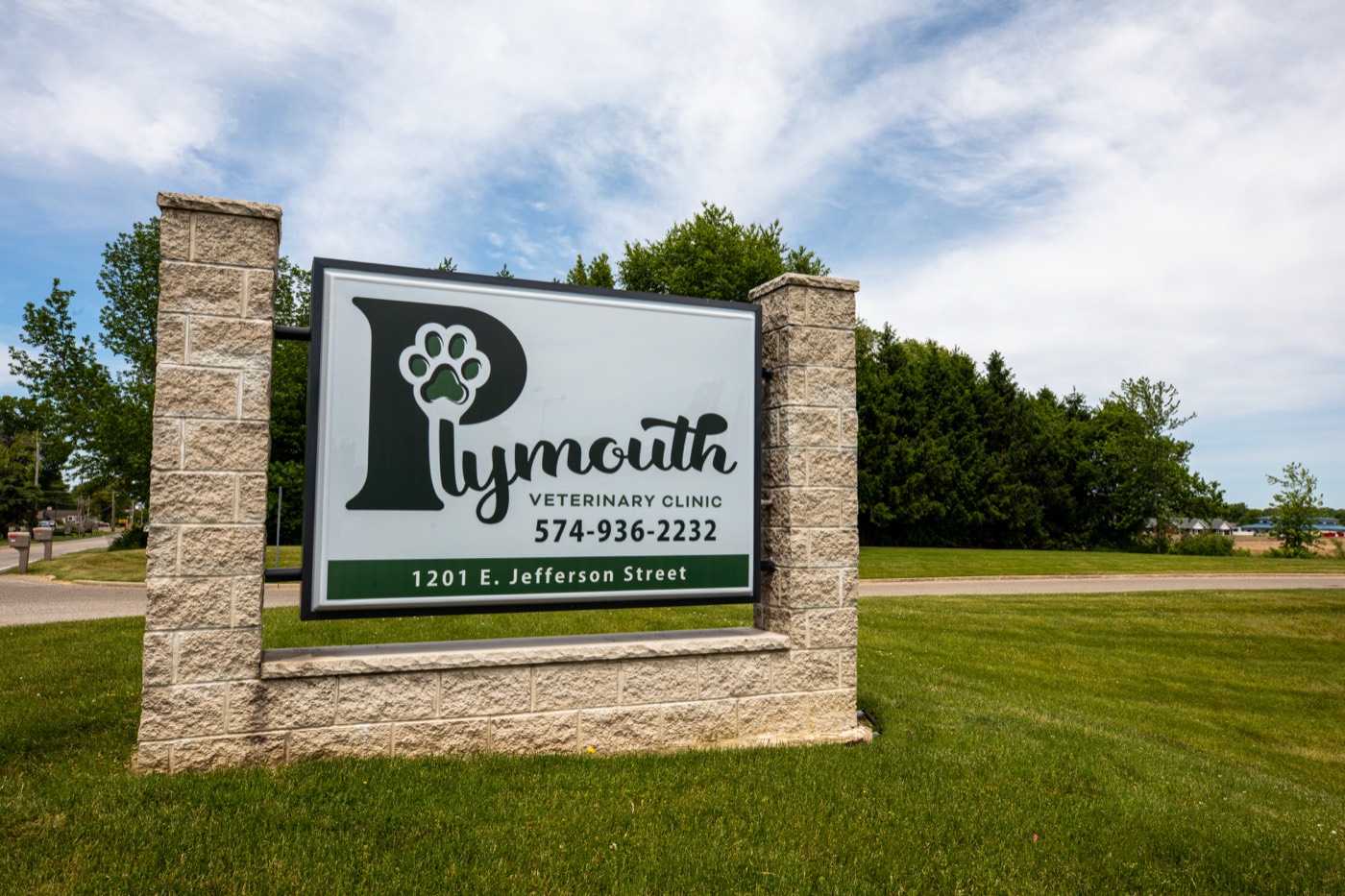 The Plymouth Veterinary Clinic sign on East Jefferson Street